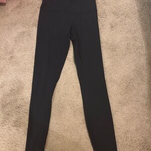 Black Lululemon High-Waisted Leggings